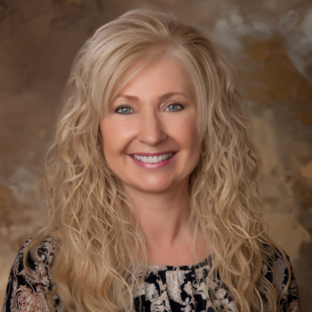 Vonda Dahl Head Shot